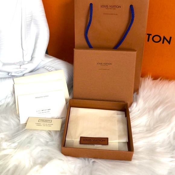 🎁Vintage Louis Vuitton gift set - Picture 1 of 11